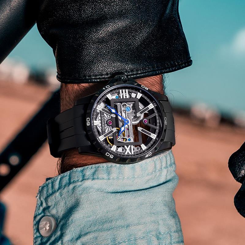 Mark Fairwhale NORIVEXA Obsidian Luxe – Sleek black automatic watch for men, 43mm stainless steel case, luminous dial