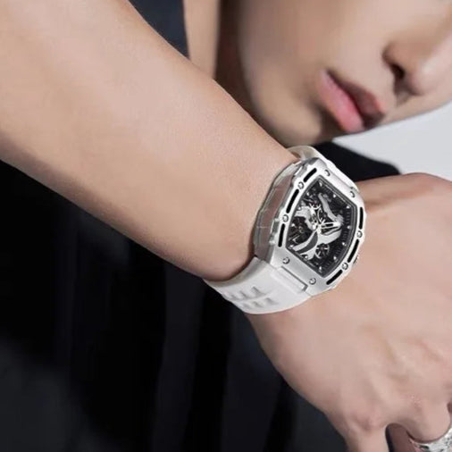 Lifestyle shot – man wearing Mark Fairwhale FW-6870 FORTANIX with white strap.