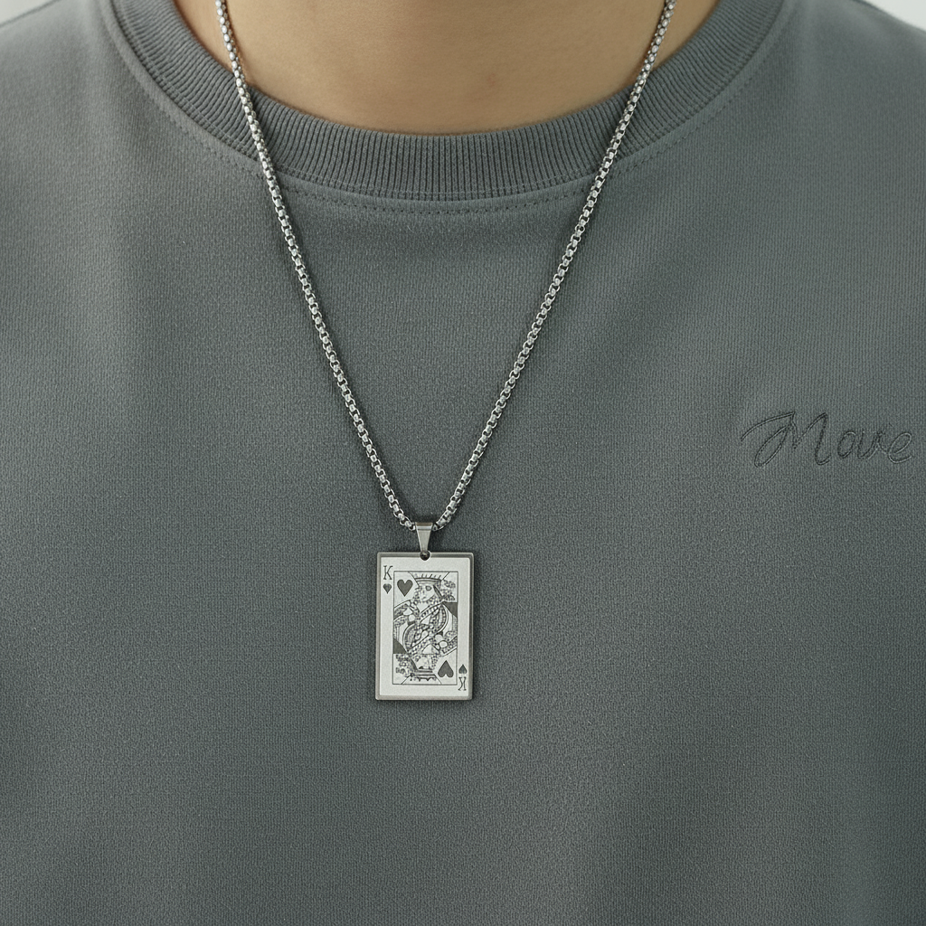 Lifestyle silver king of hearts playing card pendant necklace