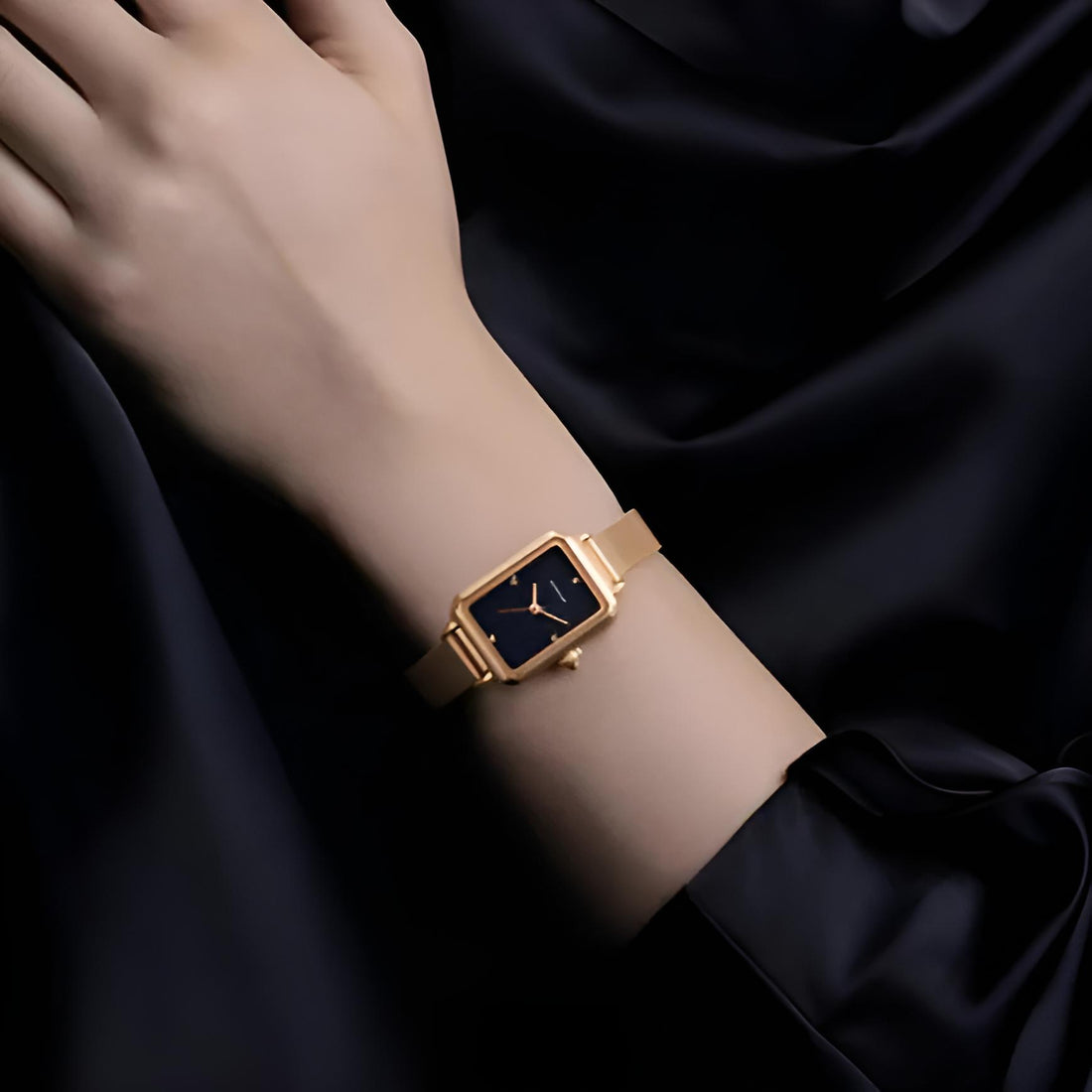 Mark Fairwhale 3370 LUNORA women’s watch showing ultra-slim rose gold case and minimalist crown design