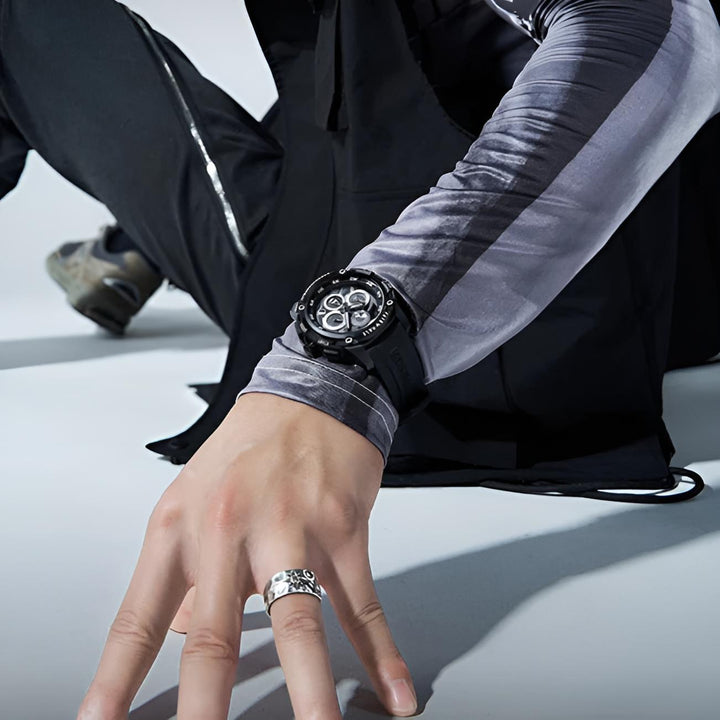 Mark Fairwhale FW-4410-R Tiger Watch with white silicone strap and bold black-white chronograph dial – men’s sports fashion watch