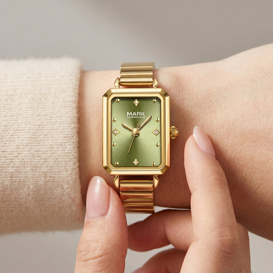 Ultra-realistic_luxury_watch_shot_on_202605041527