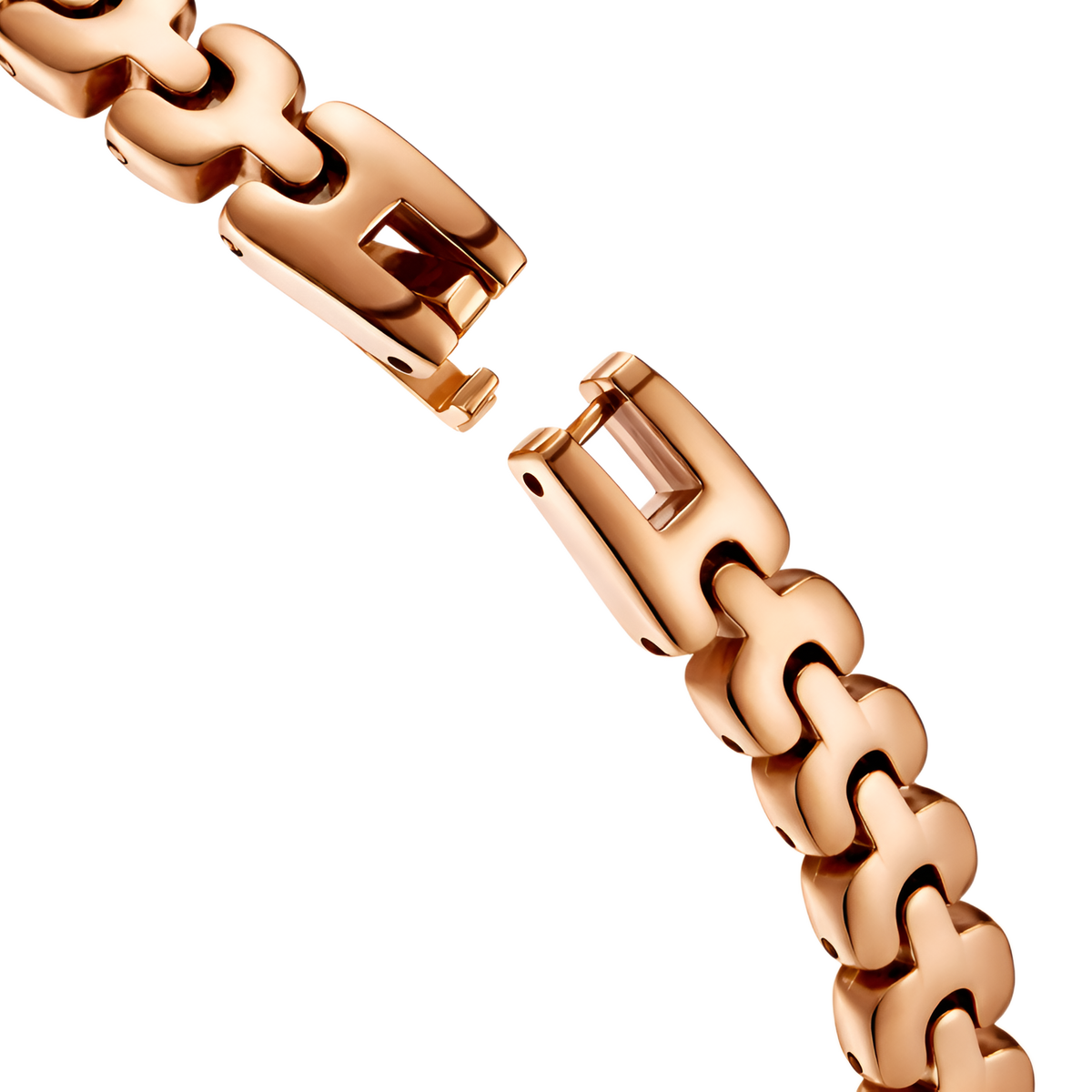 Jewelry Crafted to Move With You