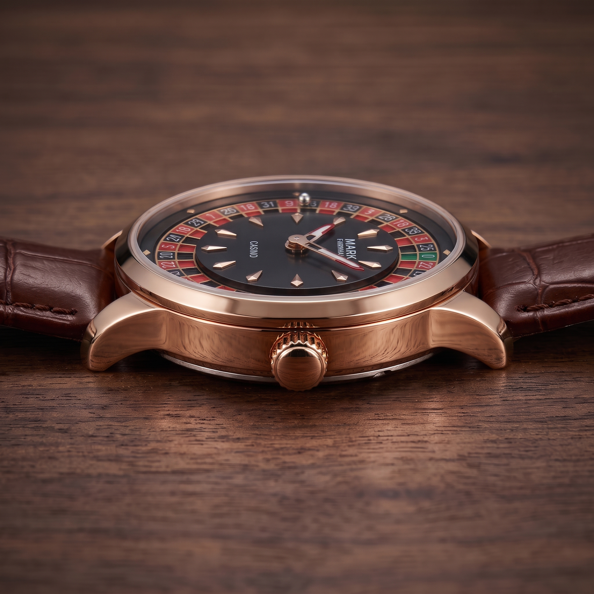 Mark Fairwhale FW-5031 ROULETTE CLASSICO - rose gold case side profile with crown