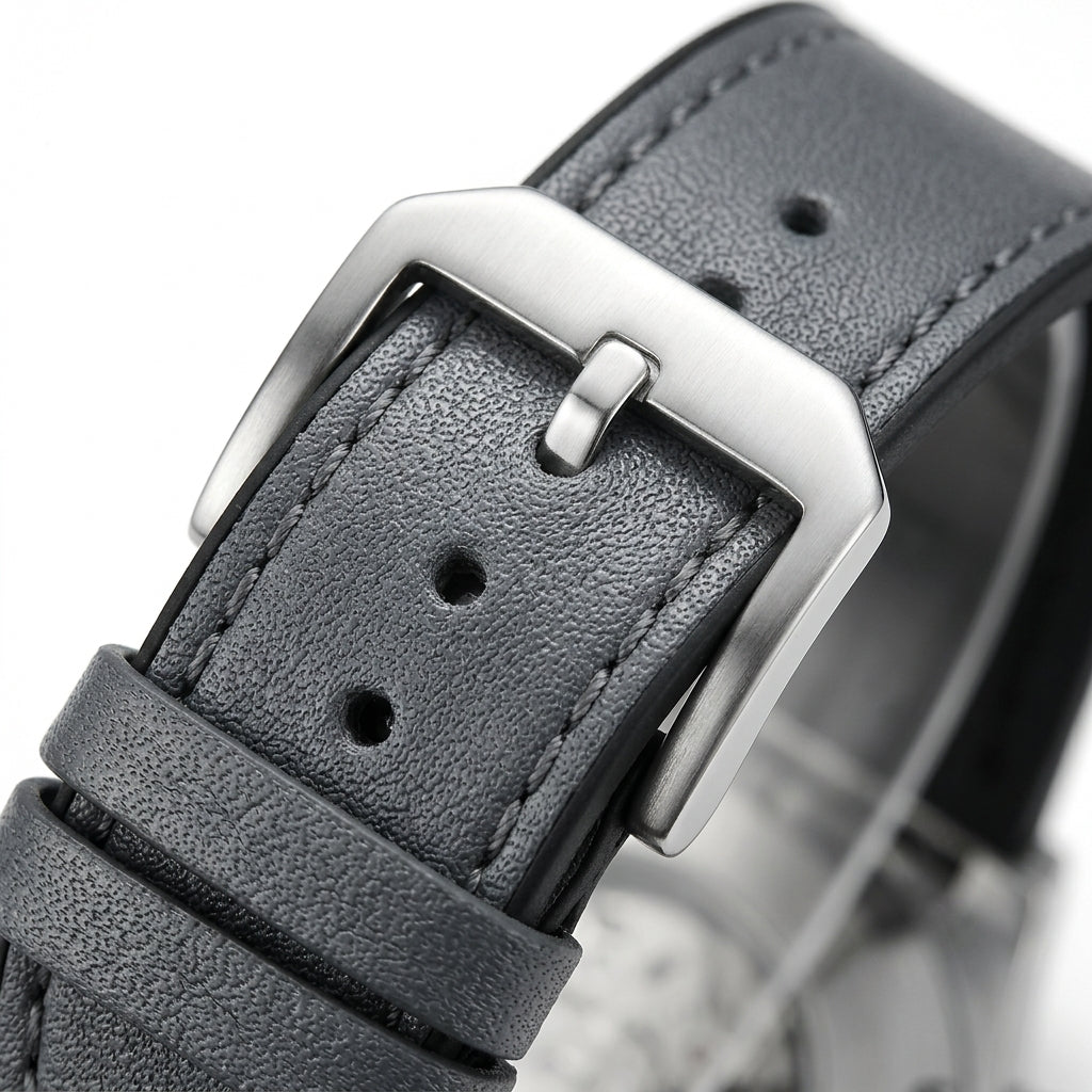 MARK FAIRWHALE FW-5023 Me - leather strap buckle macro detail